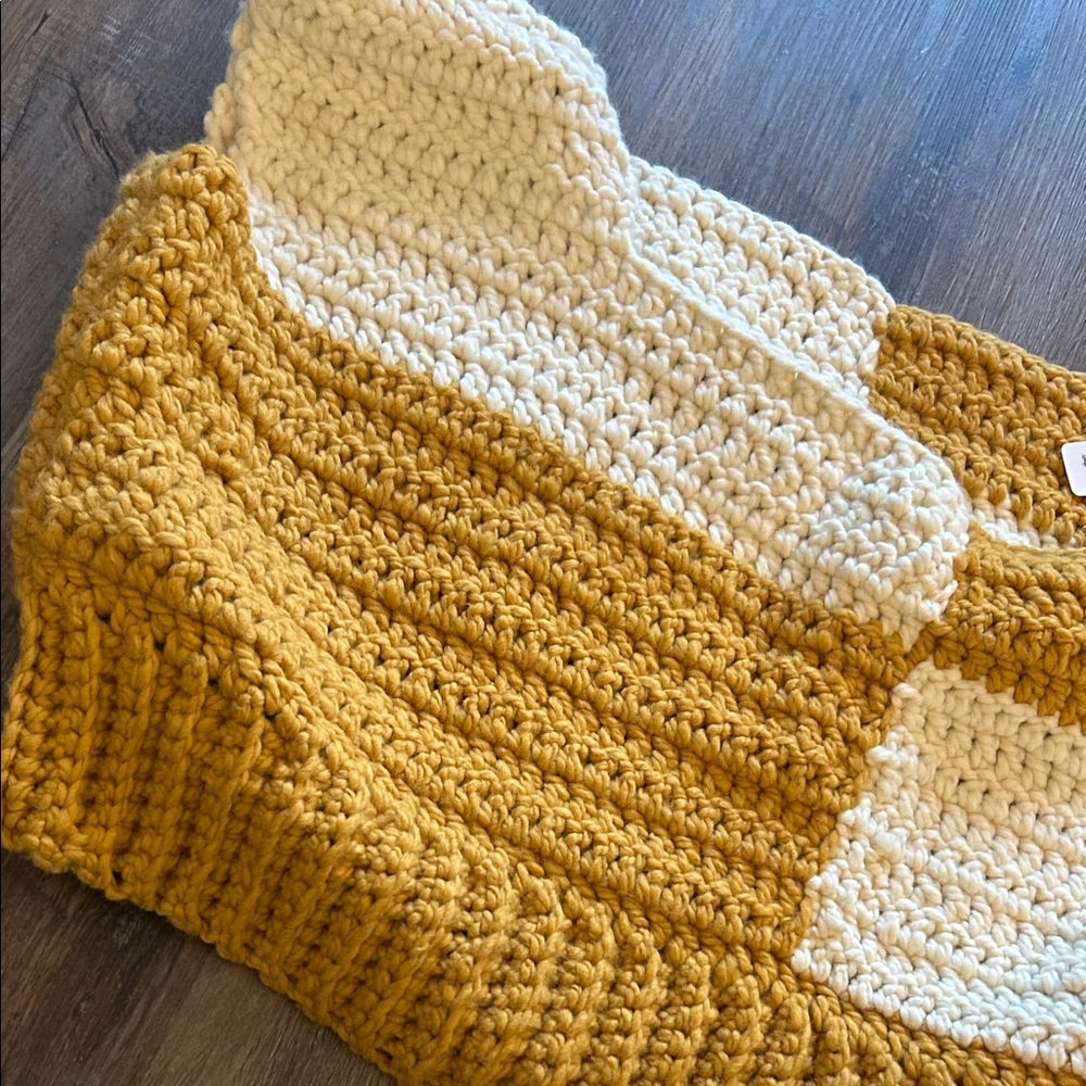 Color Block Knit Sweater in Mustard and Cream - Picture 3 of 7